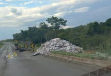 DER-MG atende a solicitação do Deputado Estadual Bosco e inicia os trabalhos para solucionar os problemas de cratera na rodovia LMG 737 que liga Guimarânia a Cruzeiro da Fortaleza.