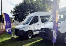 Prefeitura de Cruzeiro da Fortaleza adquire duas vans 0 km adaptadas para cadeirantes.